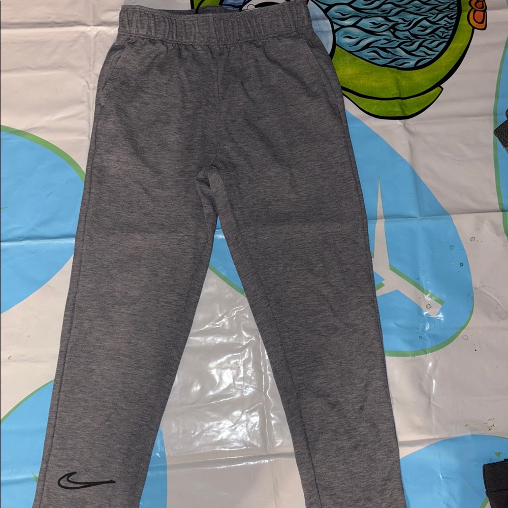 Nike Gray and Black Jogger Pants Set and two other - Picture 2 of 7